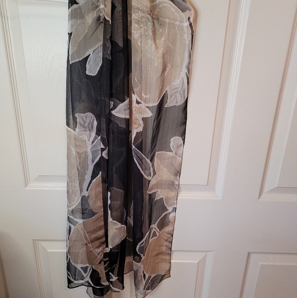 Scarf - Picture 3 of 4